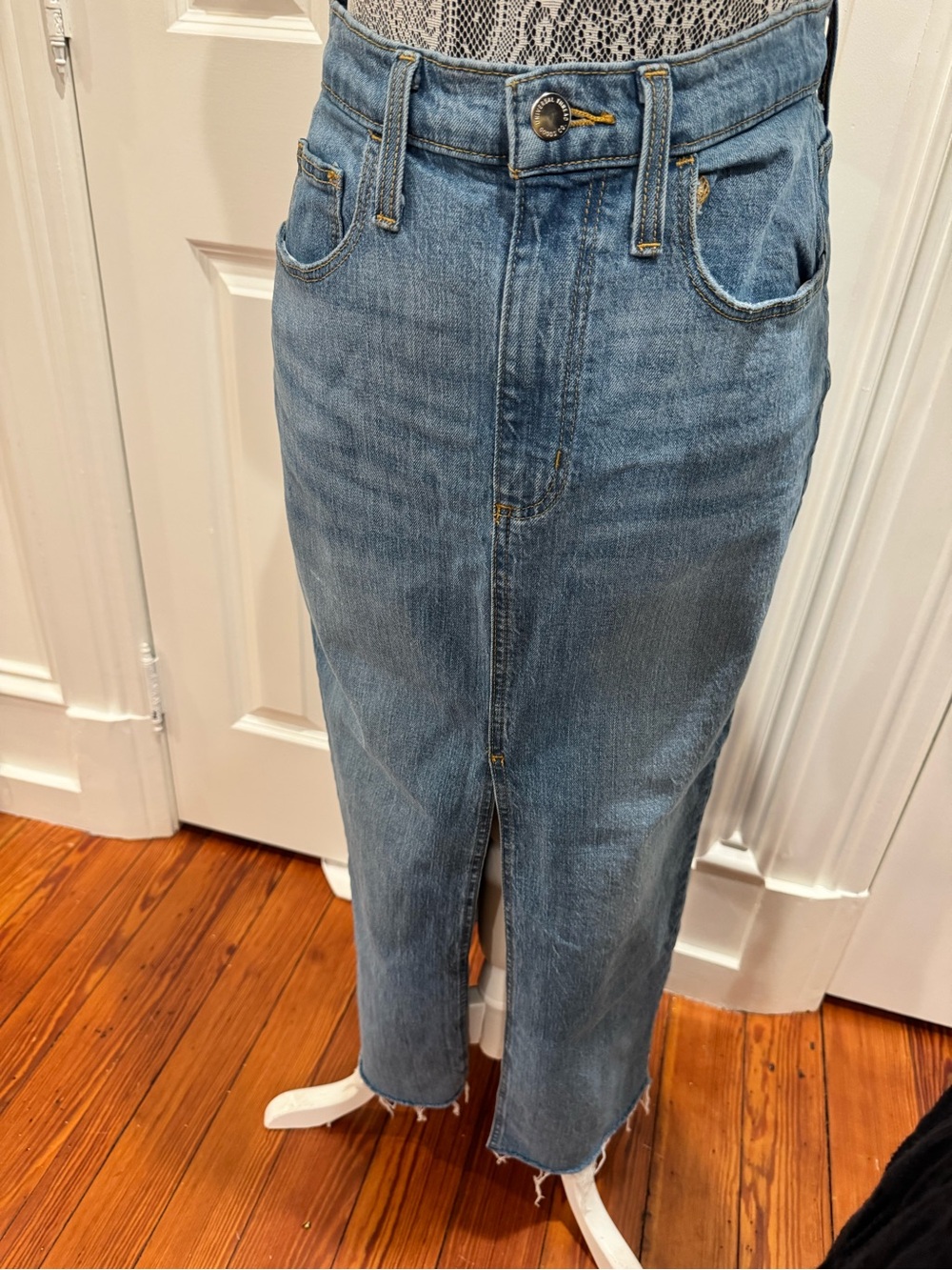 Light Blue High-Waist Denim Maxi Skirt w/ Raw Hem Sz. 6 Fall Western Cowgirl